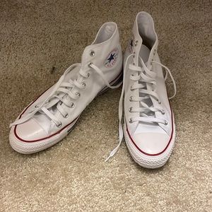 Mens White and Red Converse All Stars Size 11